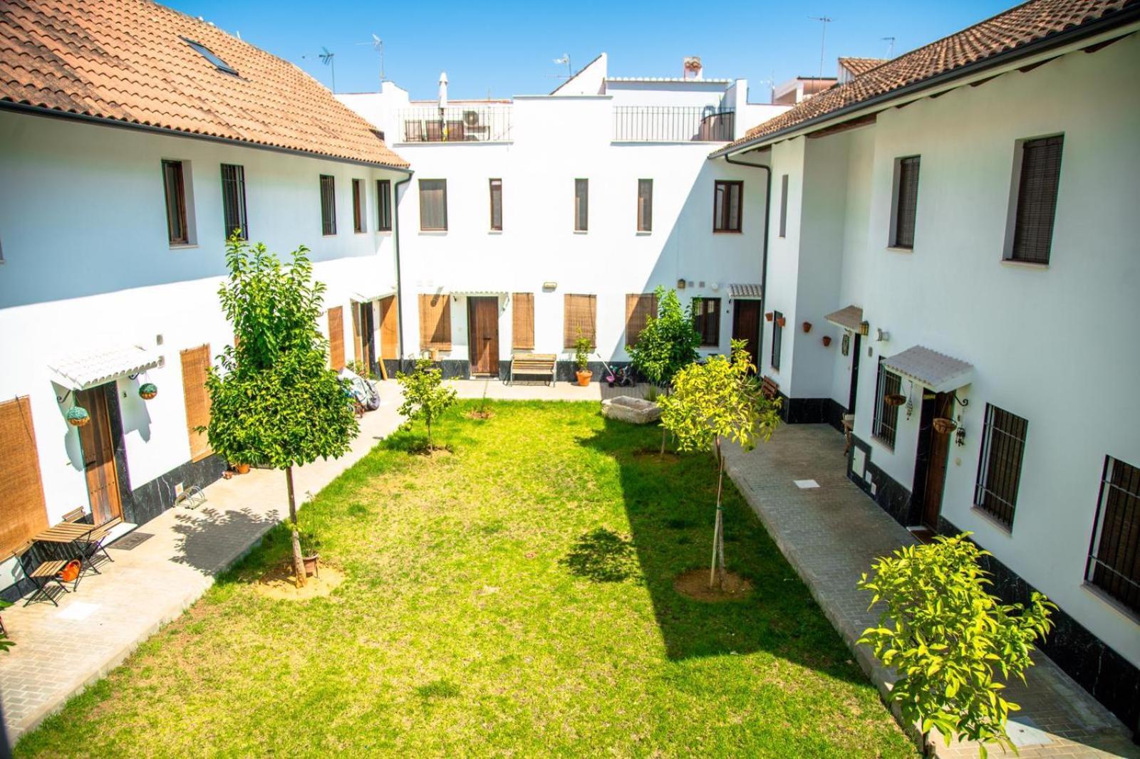 Los Patios De San Lorenzo Con Parking Cordoba Dış mekan fotoğraf